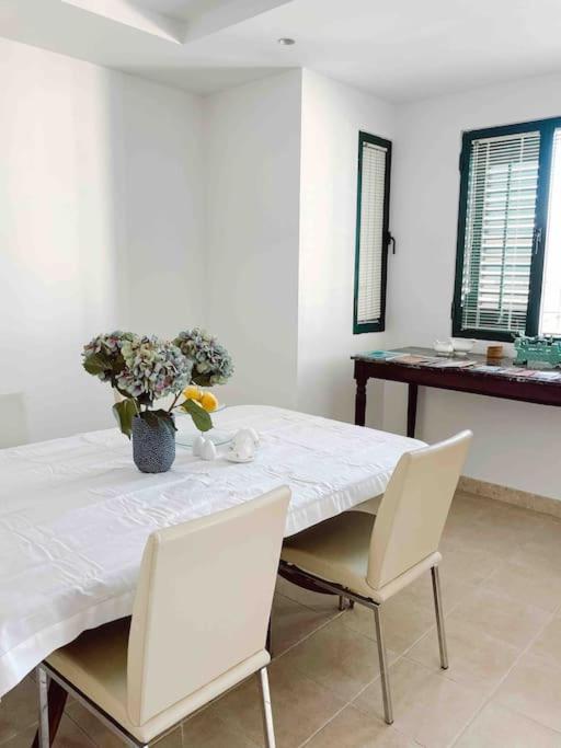 City Penthouse With Roof Terrace And Sea Views La Valeta Exterior foto