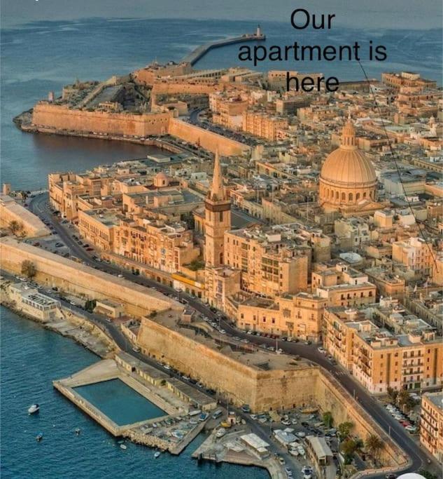 City Penthouse With Roof Terrace And Sea Views La Valeta Exterior foto